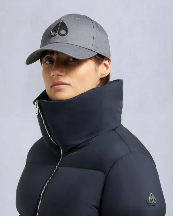 Belle Dune Kurze Daunenjacke mit Lammfellbesatz