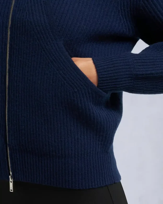 Corina Sweater mit durchgehendem Reißverschluss